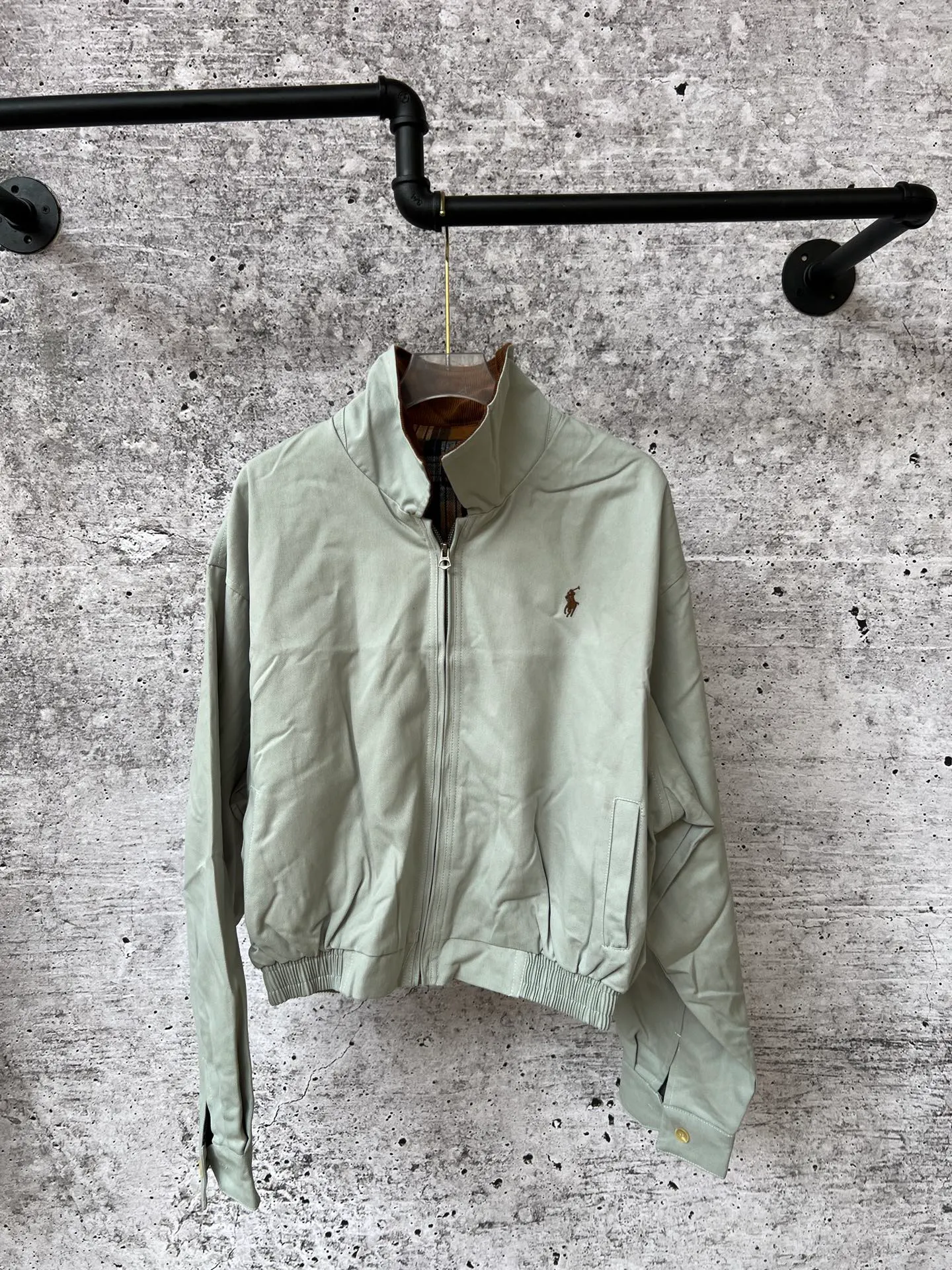 P310 Ralph Lauren women's autumn short wide jacket, short wide version with loose bust, elongated upper body effect, lining with plaid fabric, corduroy contrast collar added to the collar to make it more personalized, imported embroidered pony logo, fine workmanship and customized hardware accessories